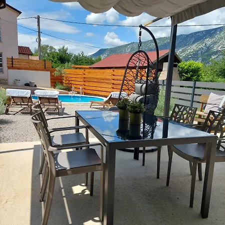 Apartment House Paola Tribalj (Primorsko-Goranska)