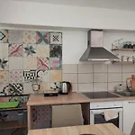 Apartman House Paola *