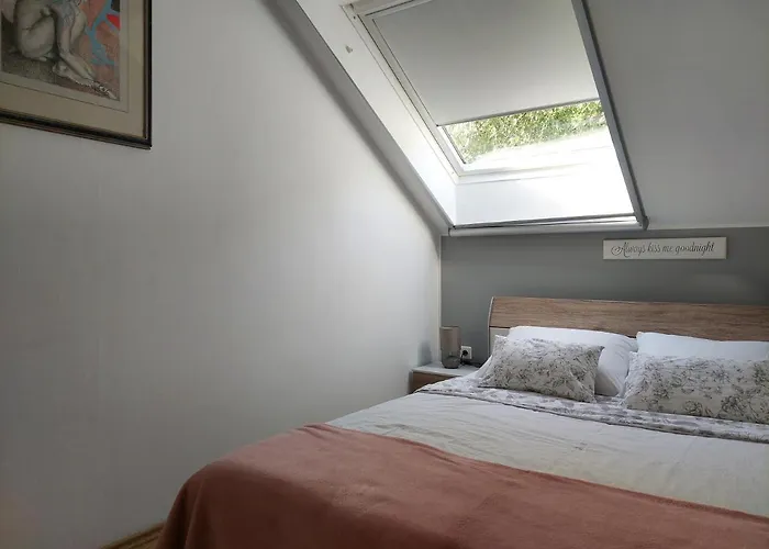 House Paola アパート