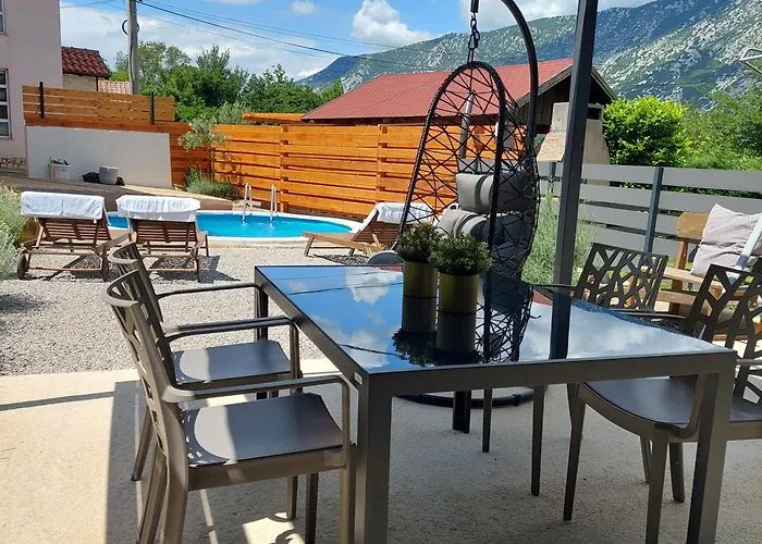 アパート House Paola Tribalj