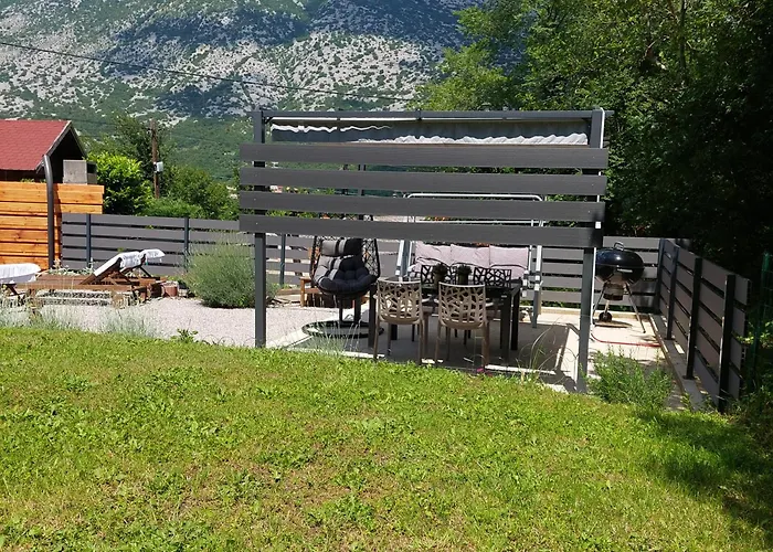 House Paola アパート *