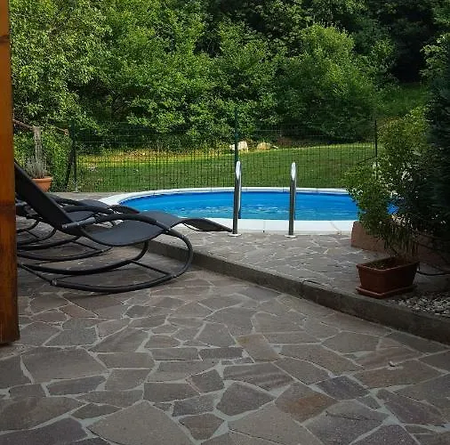 House Paola شقة